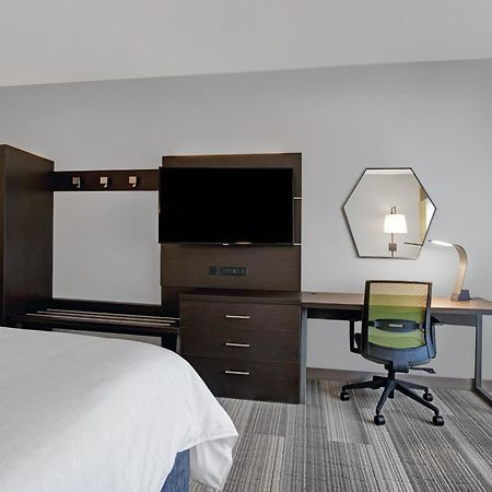 Holiday Inn Express - Milwaukee Downtown By Ihg Zewnętrze zdjęcie