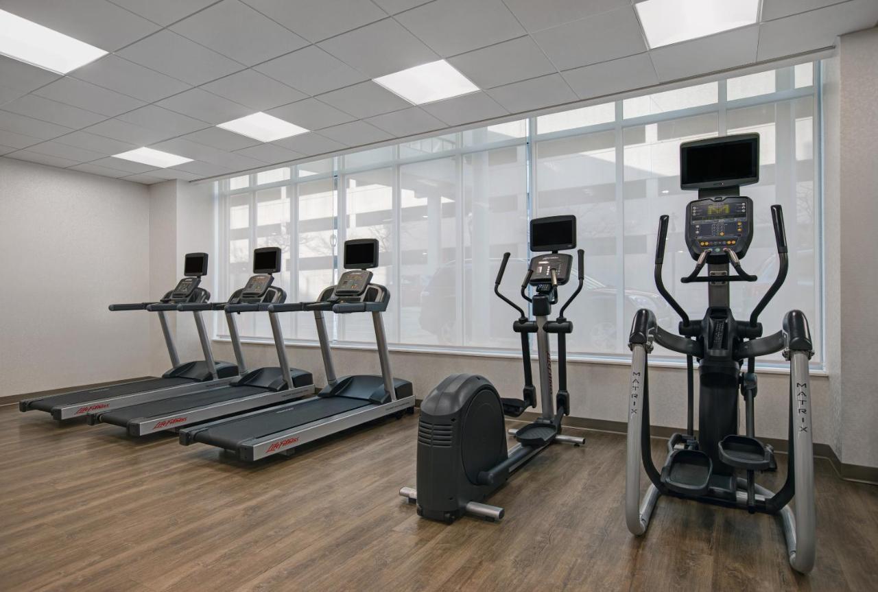 Holiday Inn Express - Milwaukee Downtown By Ihg Zewnętrze zdjęcie