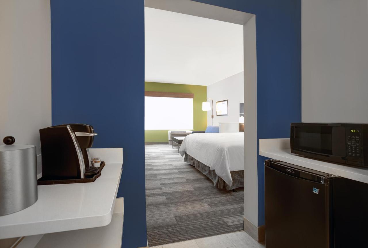 Holiday Inn Express - Milwaukee Downtown By Ihg Zewnętrze zdjęcie
