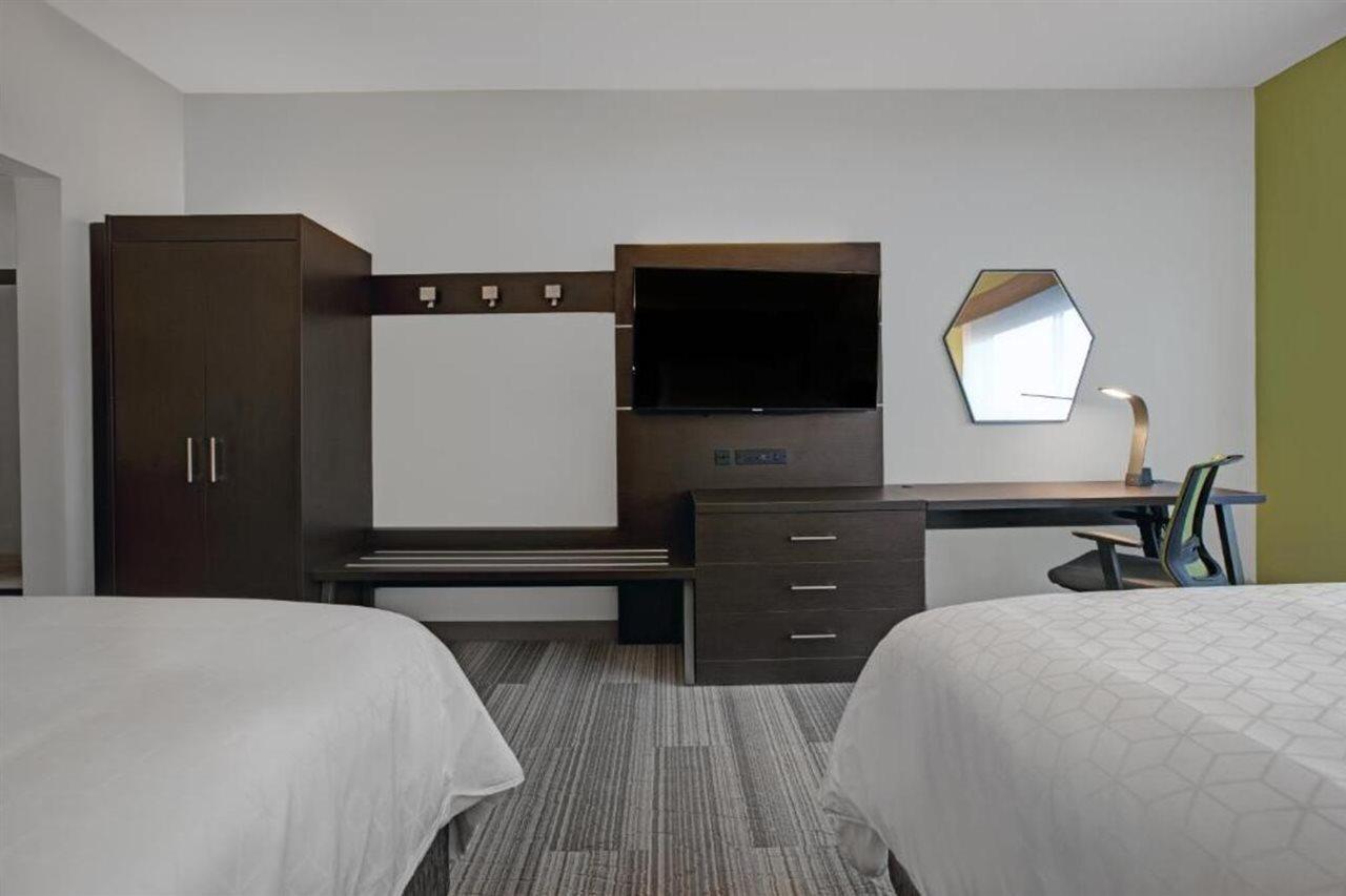 Holiday Inn Express - Milwaukee Downtown By Ihg Zewnętrze zdjęcie